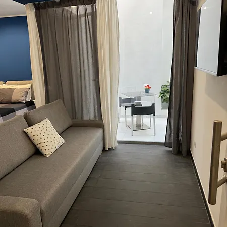 Black & Breakfast Apartment Bari