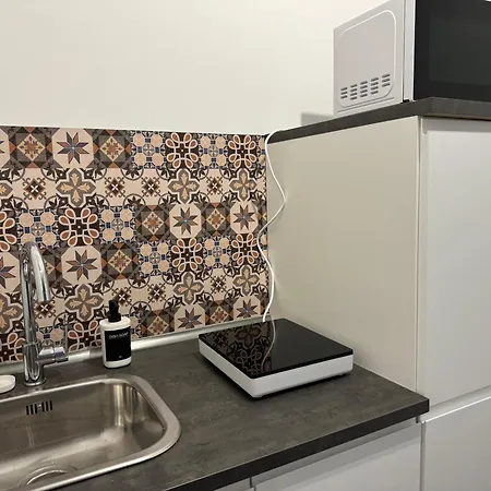 Apartment Black & Breakfast Bari