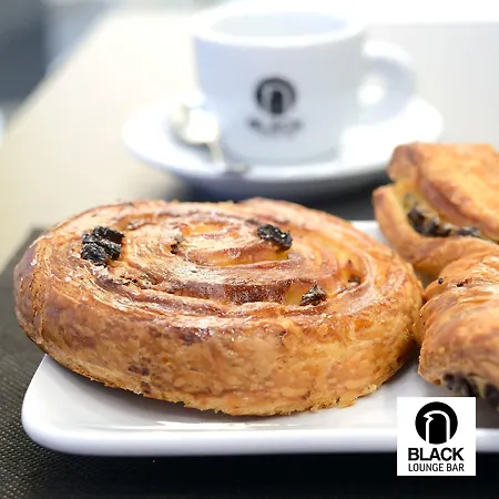 Black & Breakfast