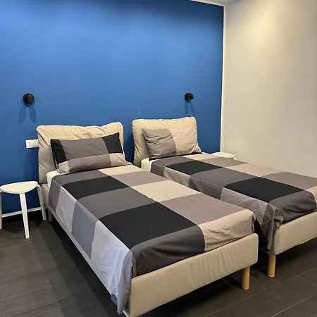 Black & Breakfast 바리