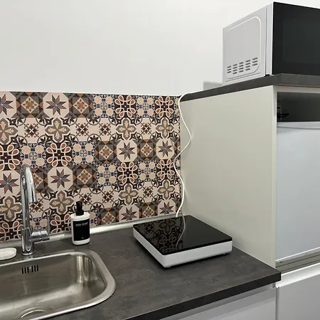 Black & Breakfast Bari