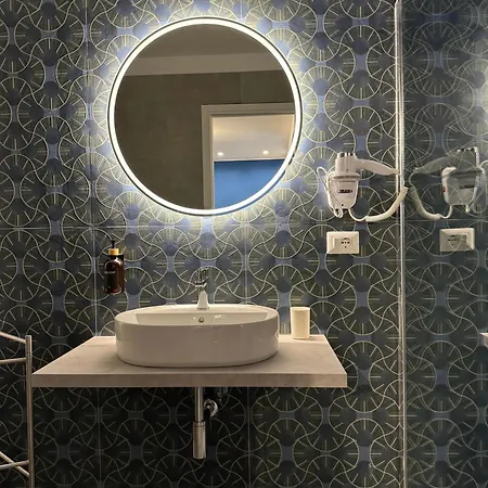 Black & Breakfast 아파트